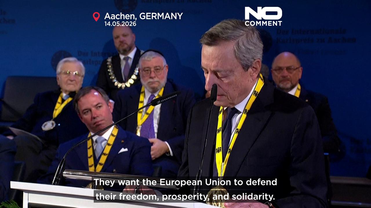 Video thumbnail for "Super Mario" celebrated for defending the euro and European unity
