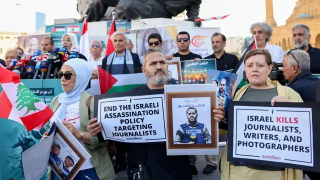 'Video thumbnail for Lebanon seeks war crimes charges against Israel for killing 12 journalists'