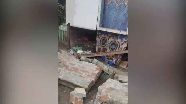 Video thumbnail for Indonesia: Destruction seen as Indonesia earthquake death toll reaches 38.