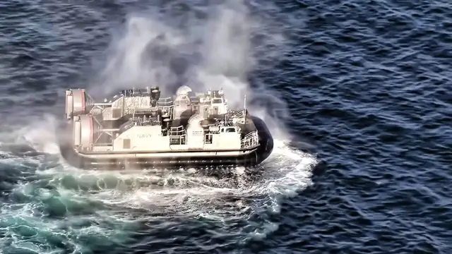 'Video thumbnail for New LCAC Ship to Shore Connector With USS Carter Hall'