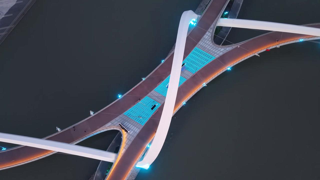Video thumbnail for China: Landscape Bridge 2.