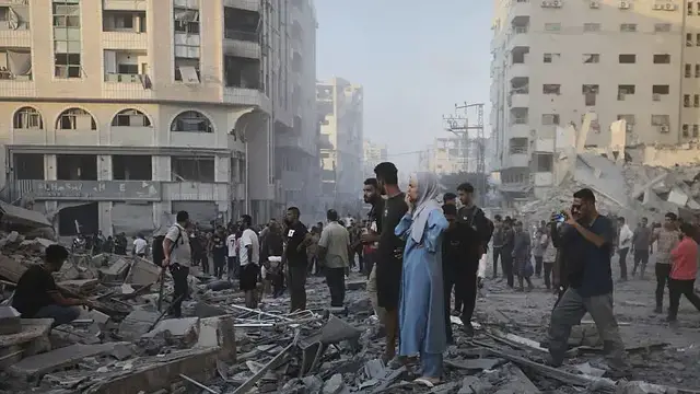 'Video thumbnail for Israeli strikes in Gaza City destroy mosque and residential tower'