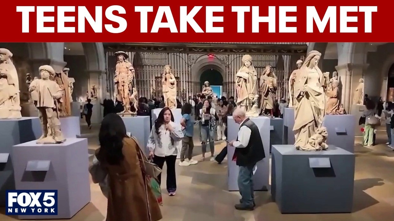 Video thumbnail for Teens explore the Metropolitan Museum of Art for free