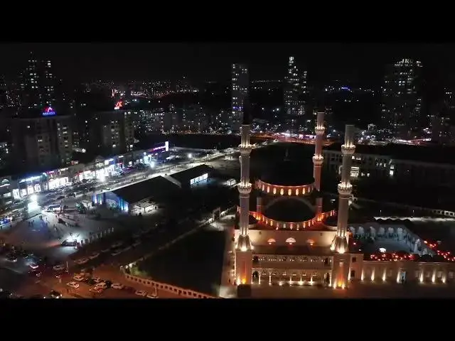 Video thumbnail for Aerial View of Mosque in Istanbul at Night