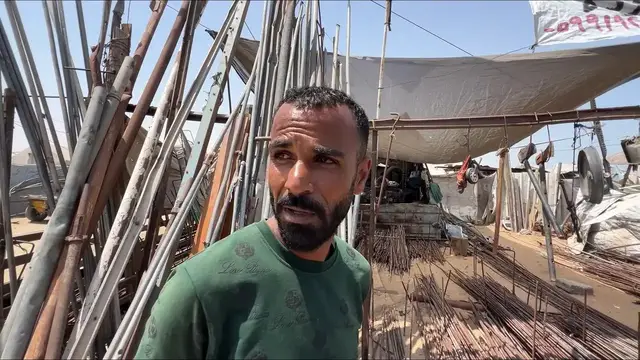 Video thumbnail for Palestinians recycle steel from bombed homes for shelters in Gaza.