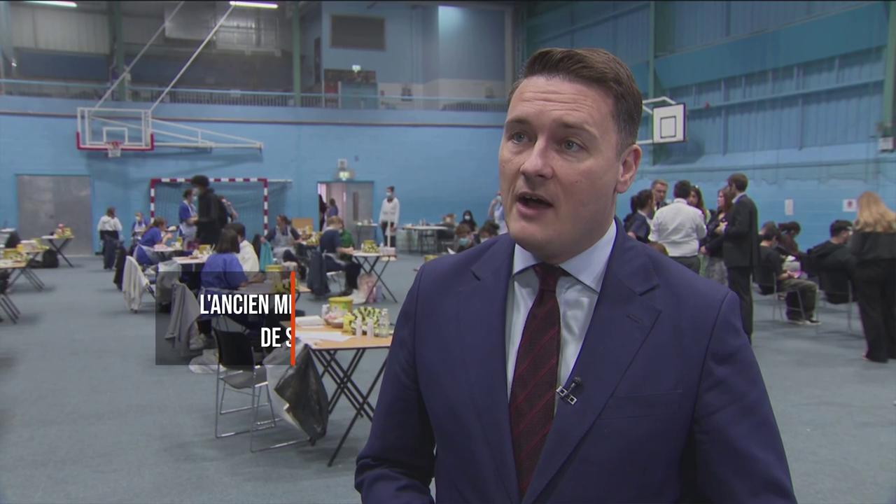 Video thumbnail for Le Premier ministre britannique Keir Starmer s'engage à lutter contre toute tentative de renversement du pouvoir.