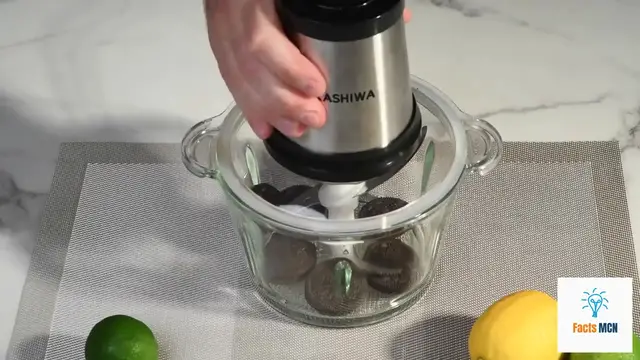 Video thumbnail for Create a Luxurious No-Bake Chocolate Delight Effortlessly!