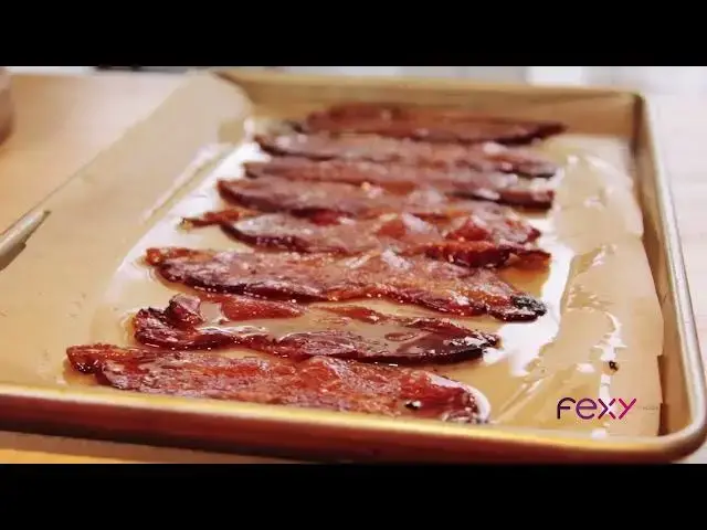 Video thumbnail for Chocolate Covered Bacon