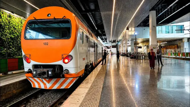 Video thumbnail for Rabat to Casablanca by Train | Complete Morocco Rail Journey in 4K