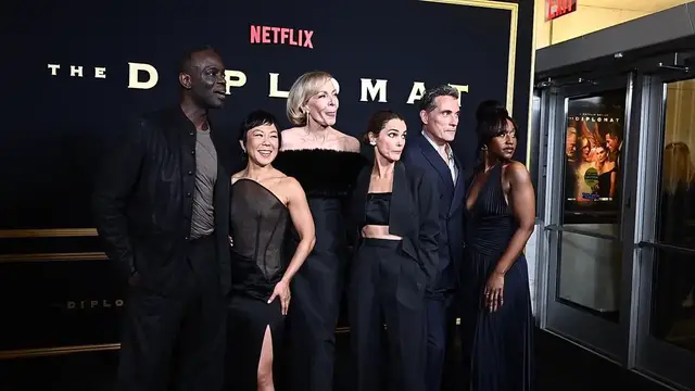 Video thumbnail for NY: 'The Diplomat' Season 4 Special Screaning - Arrivals 5.