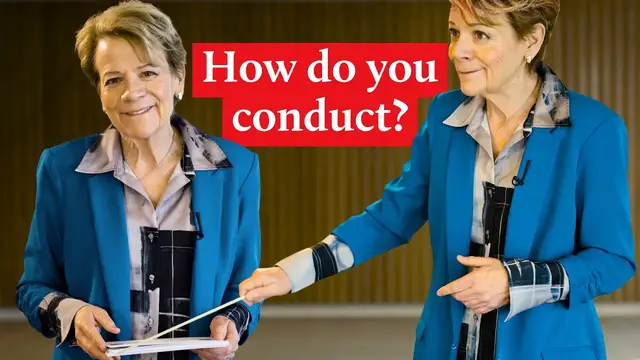 Video thumbnail for How do you conduct an orchestra? Marin Alsop answers your questions | Classic FM