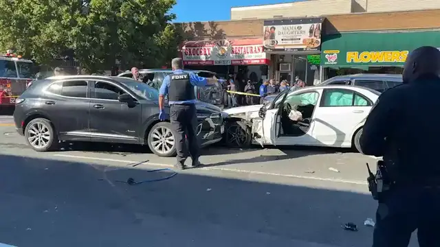 Video thumbnail for At least 9 hurt, 3 critically, after car strikes pedestrians and other cars in Allerton