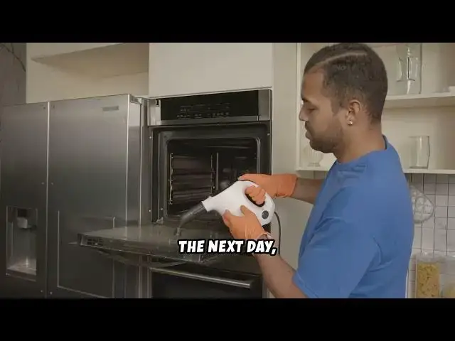 Video thumbnail for How to Clean Oven Easy Step by Step Guide