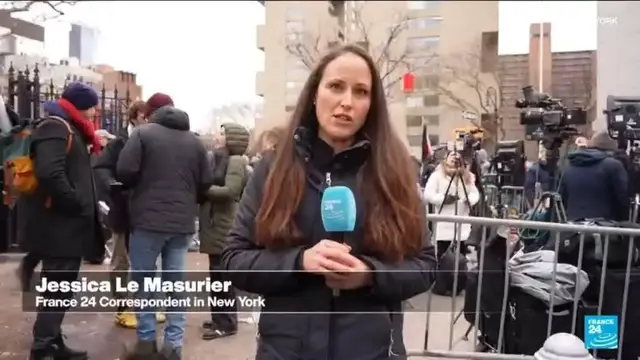 Video thumbnail for Maduro's capture divides protesters in New York City