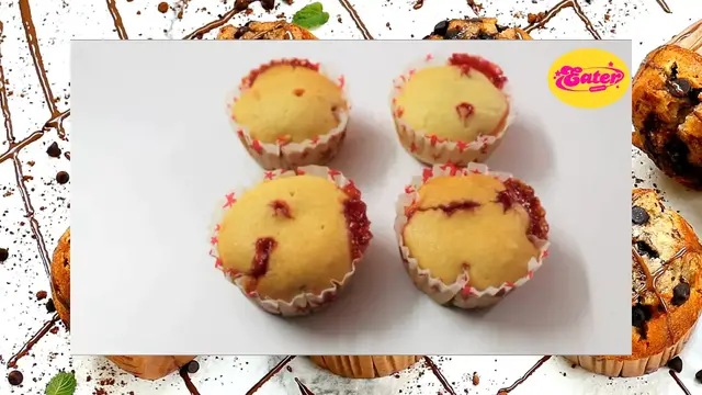 Video thumbnail for Delicious Jam Muffins Recipe
