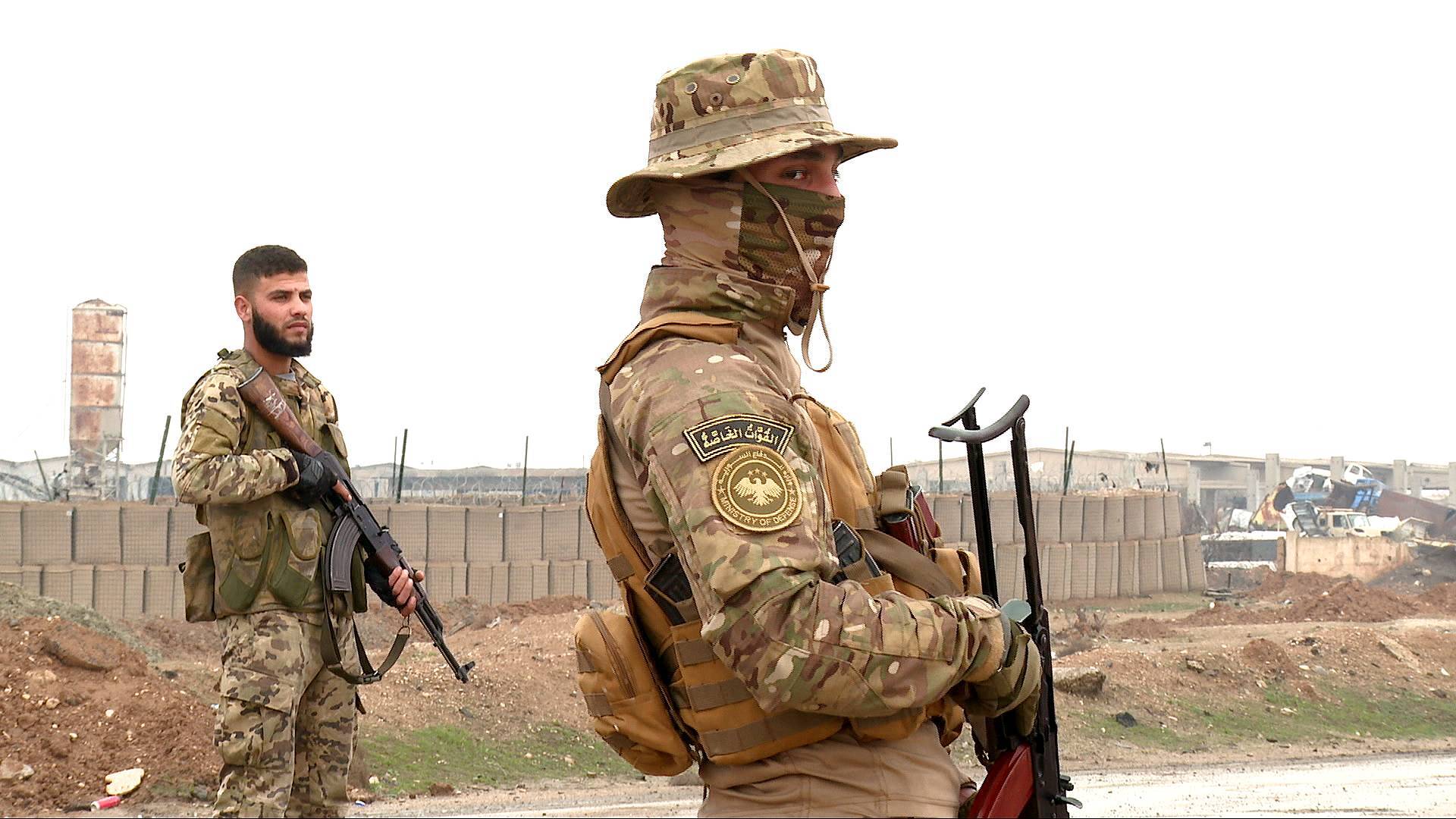 Video thumbnail for Syrian army awaits entry into Kurdish-controlled northeast after SDF deal