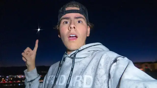 Video thumbnail for I SAW THE CHRISTMAS STAR (GREAT CONJUNCTION 2020)