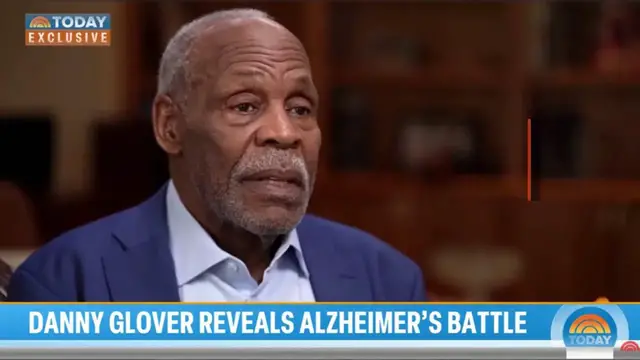 Video thumbnail for Danny Glover révèle le combat qu'il mène contre Alzheimer.