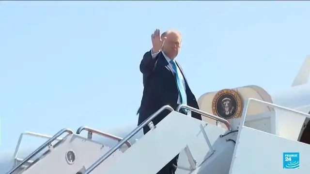 Video thumbnail for Trump accused of conflict of interest between his personal wealth and national security