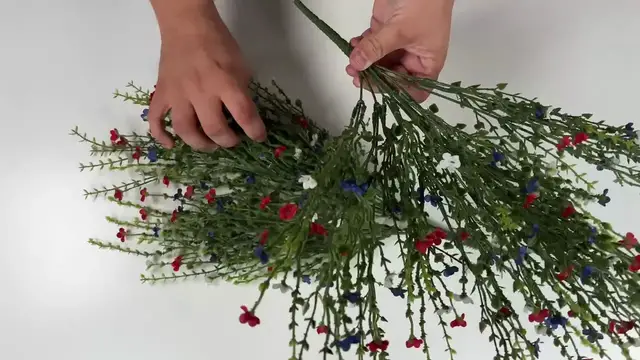 Video thumbnail for This designer's mailbox idea will make your neighbors stop and STARE!