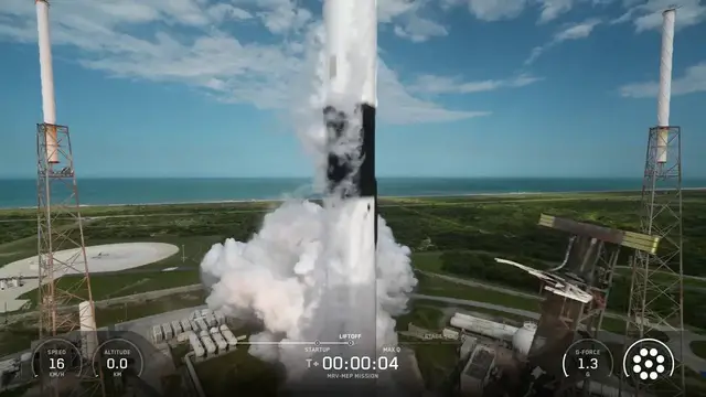 Video thumbnail for US: SpaceX Launches Robotic Satellite Repair Mission Into Earth Orbit.