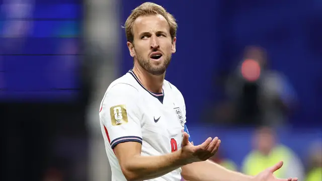 Video thumbnail for Harry Kane vs. David Beckham: Who Ranks Higher for England?