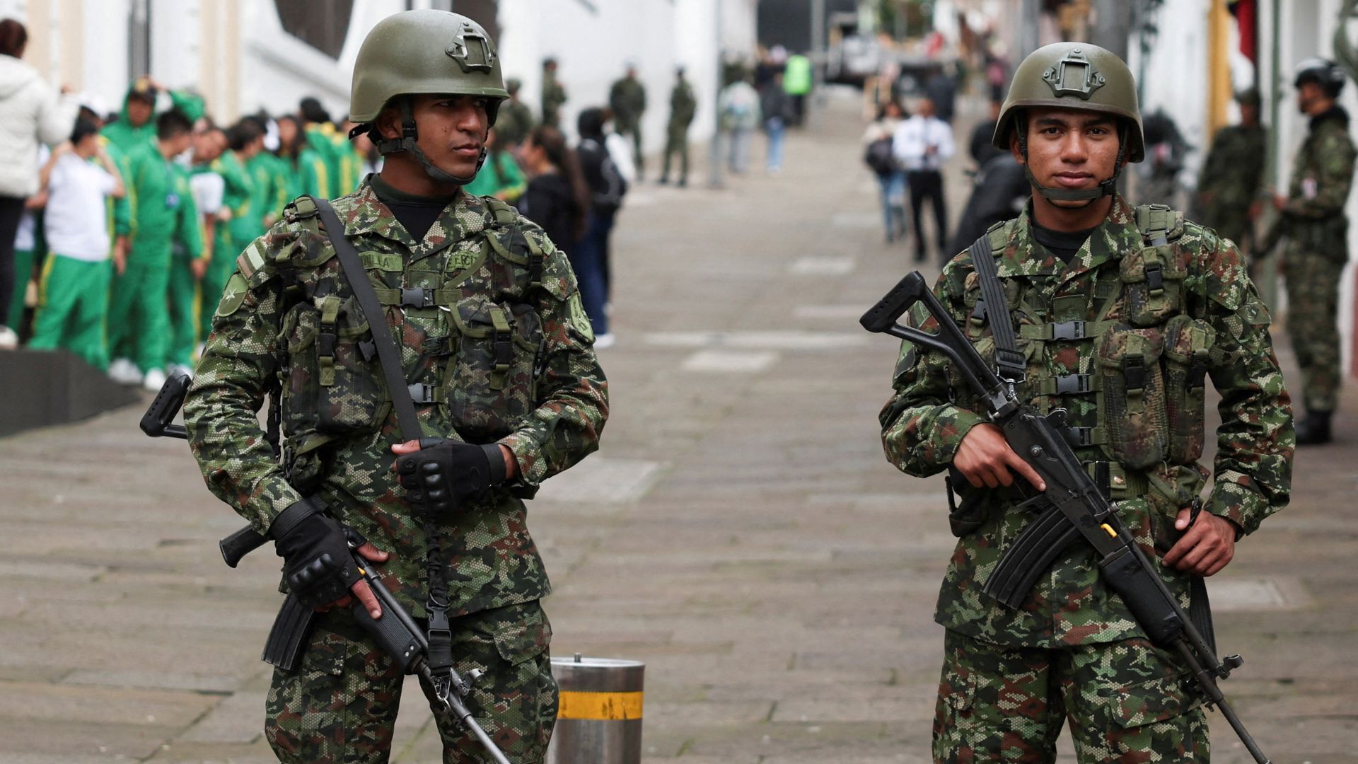 Video thumbnail for Security dominates Colombia presidential vote amid rising violence
