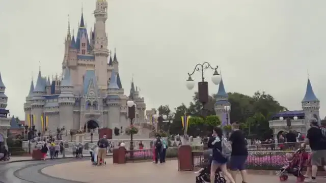 'Video thumbnail for 10 Reasons Florida Isn't For Everyone.'