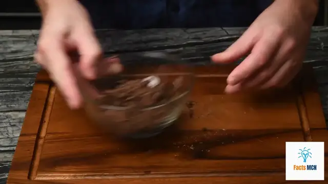 Video thumbnail for Create Irresistible Chocolate Mousse Cups Without Baking!