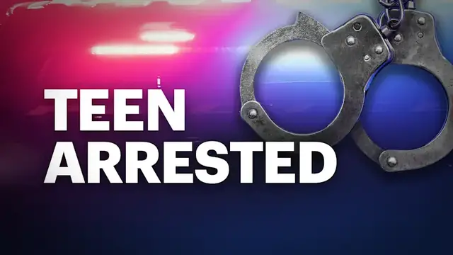 Video thumbnail for Teen tries to outrun police after reckless driving complaint at Secaucus shopping center