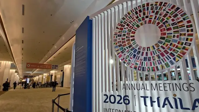 Video thumbnail for Thailand: IMF, World Bank annual meetings open in Bangkok.