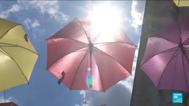 Video thumbnail for From Hungary to Ukraine, Europe's scorching heatwave hits east