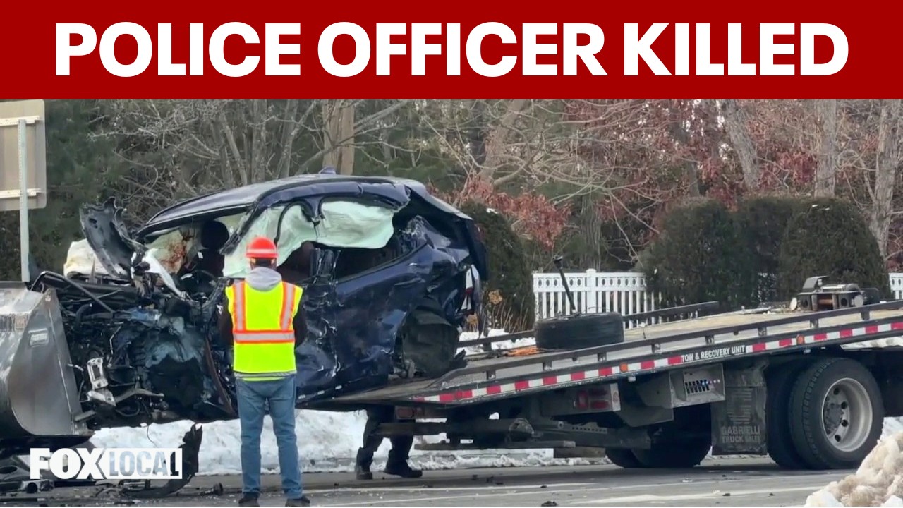 Video thumbnail for Nassau police officer killed in Suffolk County crash; driver charged with DWI