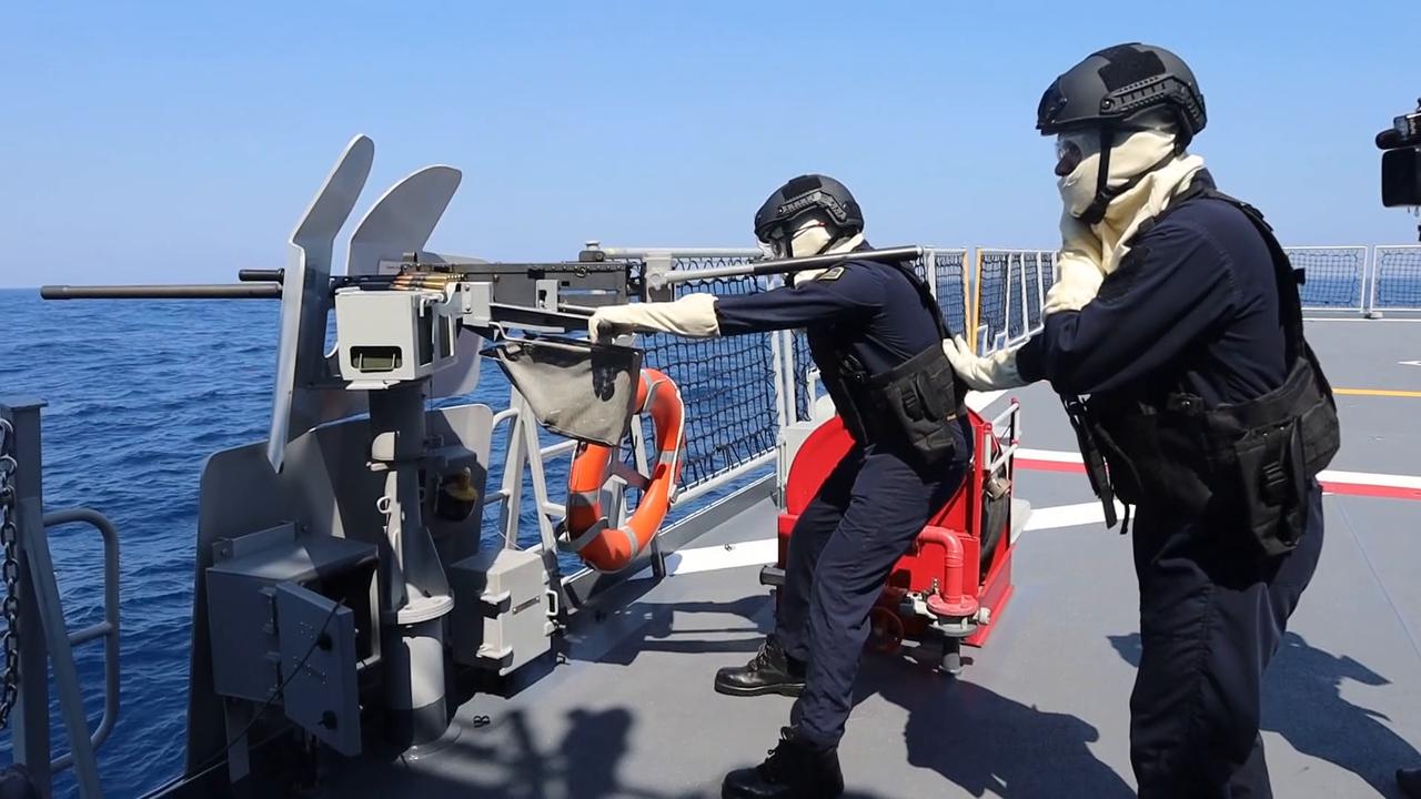 Video thumbnail for Japan: "Balikatan"military exercise in South China Sea.
