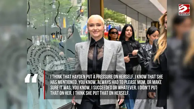Video thumbnail for Hayden Panettiere's mom insists she never pressured late star to succeed