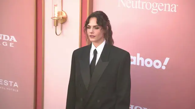 Video thumbnail for UNCAPTIONED: Cara Delevingne: 'I don't think English people like me much'.