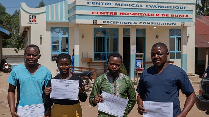 Video thumbnail for Five health workers recover from Ebola in DR Congo