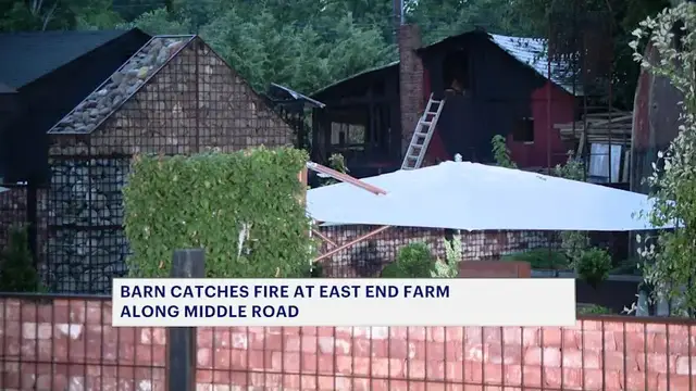 Video thumbnail for Investigation underway after barn catches fire in Peconic