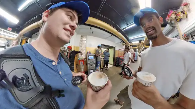 Video thumbnail for Somalis Amazed When I Speak Their Language