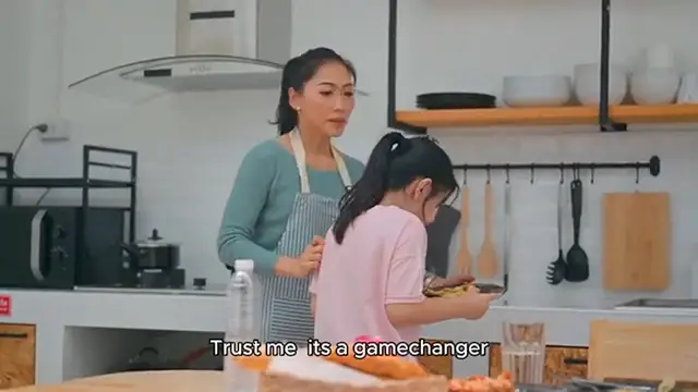 Video thumbnail for Crescent and Chicken Roll Ups Recipe