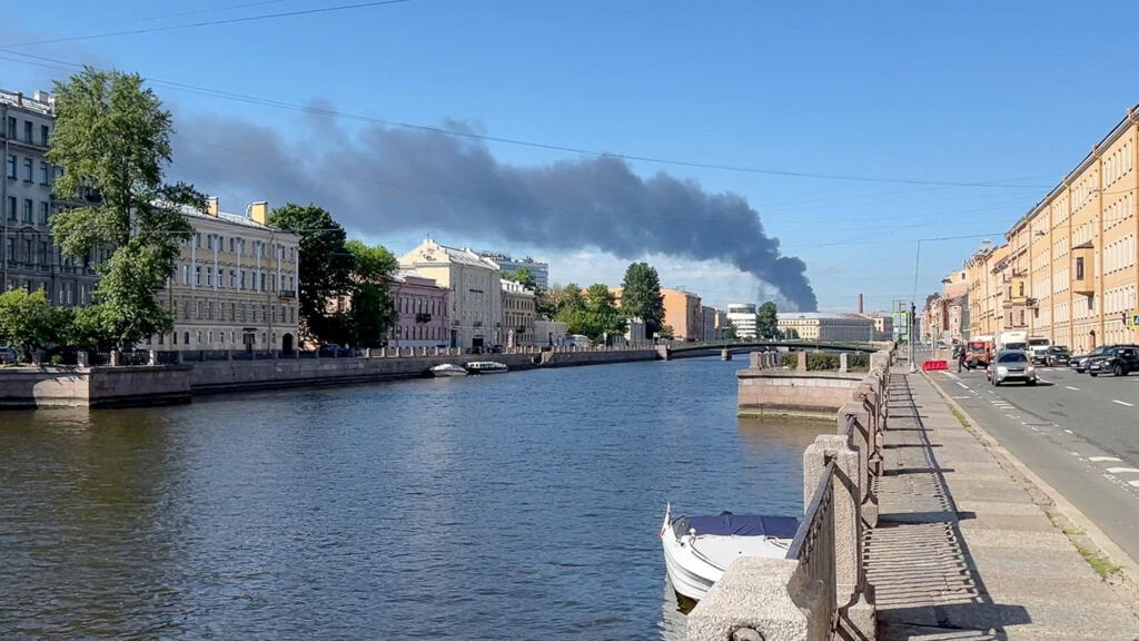 Video thumbnail for Ukraine's attack on Saint Petersburg 'brings war back to Russia'