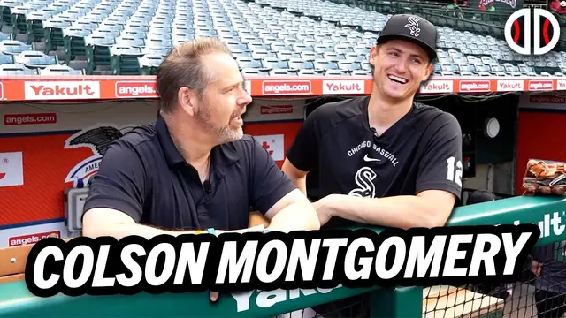 Video thumbnail for Munetaka Murakami's Authentic Japanese Dinner With The White Sox | Dugout Discussions