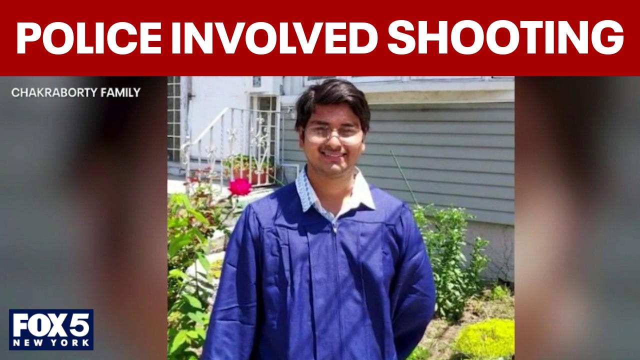 Video thumbnail for NYPD releases body camera footage of Queens police-involved shooting