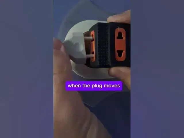 'Video thumbnail for Loose Outlet Spark! Dangerous Electric Spark! #electrical'
