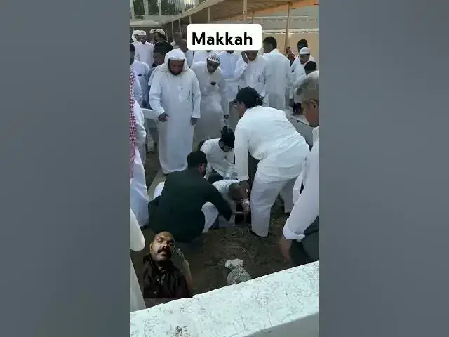 Video thumbnail for Makkah haram tawaf kaaba umrah mecca makkah #islamicstoriesinurduandhindi #naat
