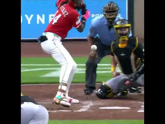 'Video thumbnail for Elly De La Cruz LAUNCHES His 21st Home Run of Season!'