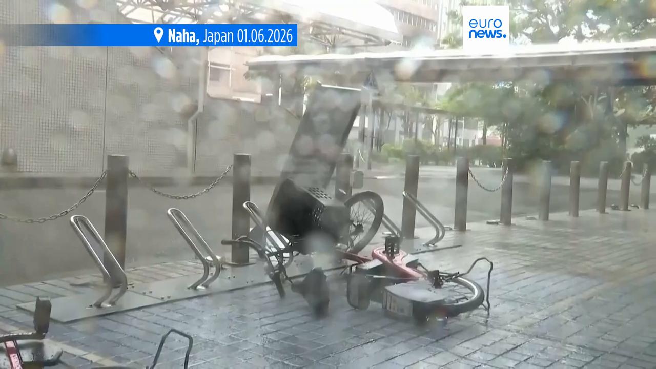 Video thumbnail for Japan’s southernmost region of Okinawa braces for Typhoon Jangmi