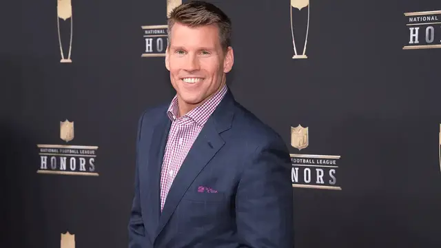 'Video thumbnail for ESPN Purchases NFL Media Including NFL RedZone'