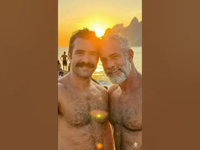 Video thumbnail for Fica…Deixa o mar falar por nós 🎼