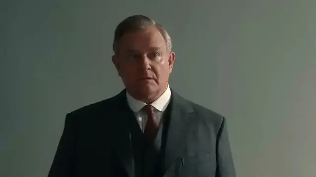 'Video thumbnail for Downton Abbey: The Grand Finale: The Family Upstairs'